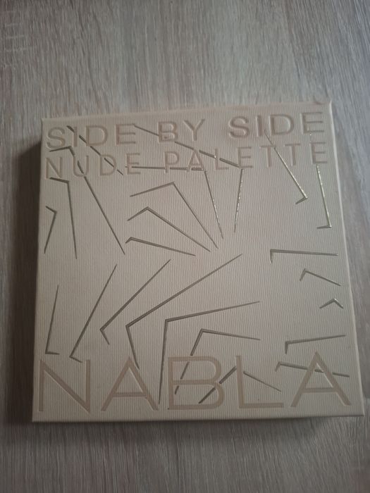 Paleta cieni Nabla Side by Side