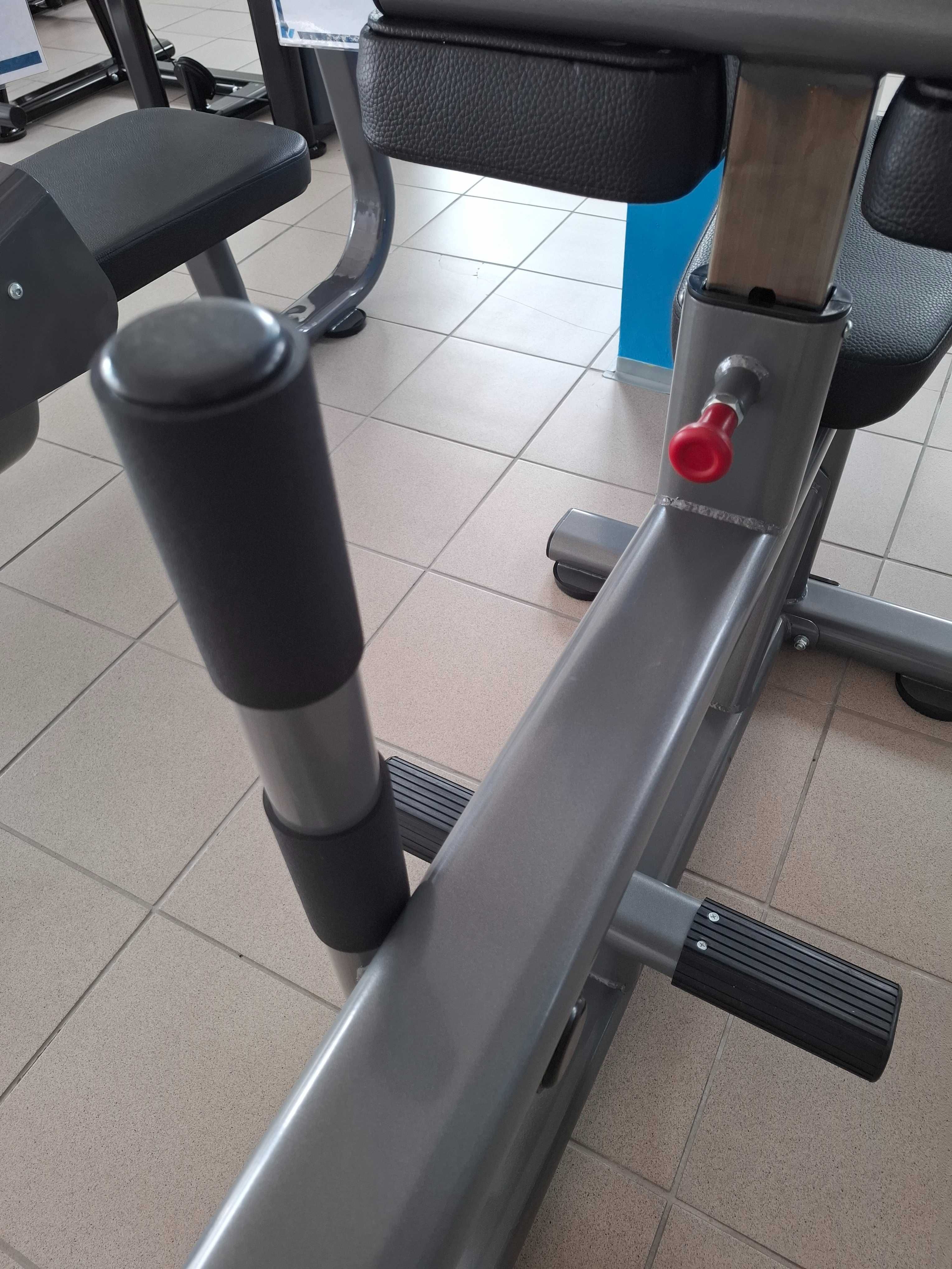 Ławka do ćwiczeń mięśni łydek