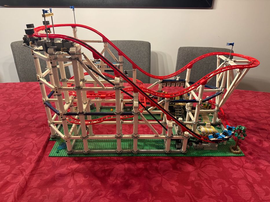 Lego Creator 10261 - Montanha Russa
