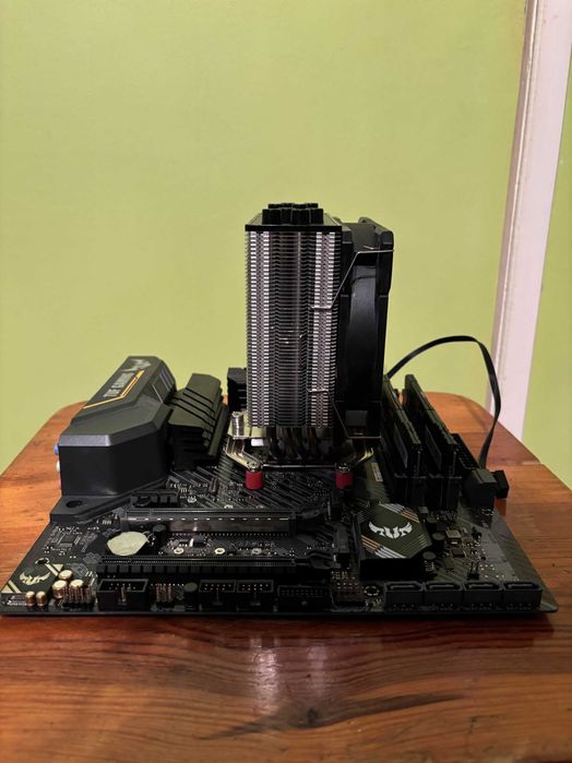 Комплект Asus tuf gaming b450m pro ii,Ryzen 5 5500,32ram kingston 3200