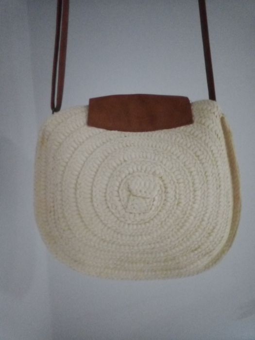 Mala palhinha como nova