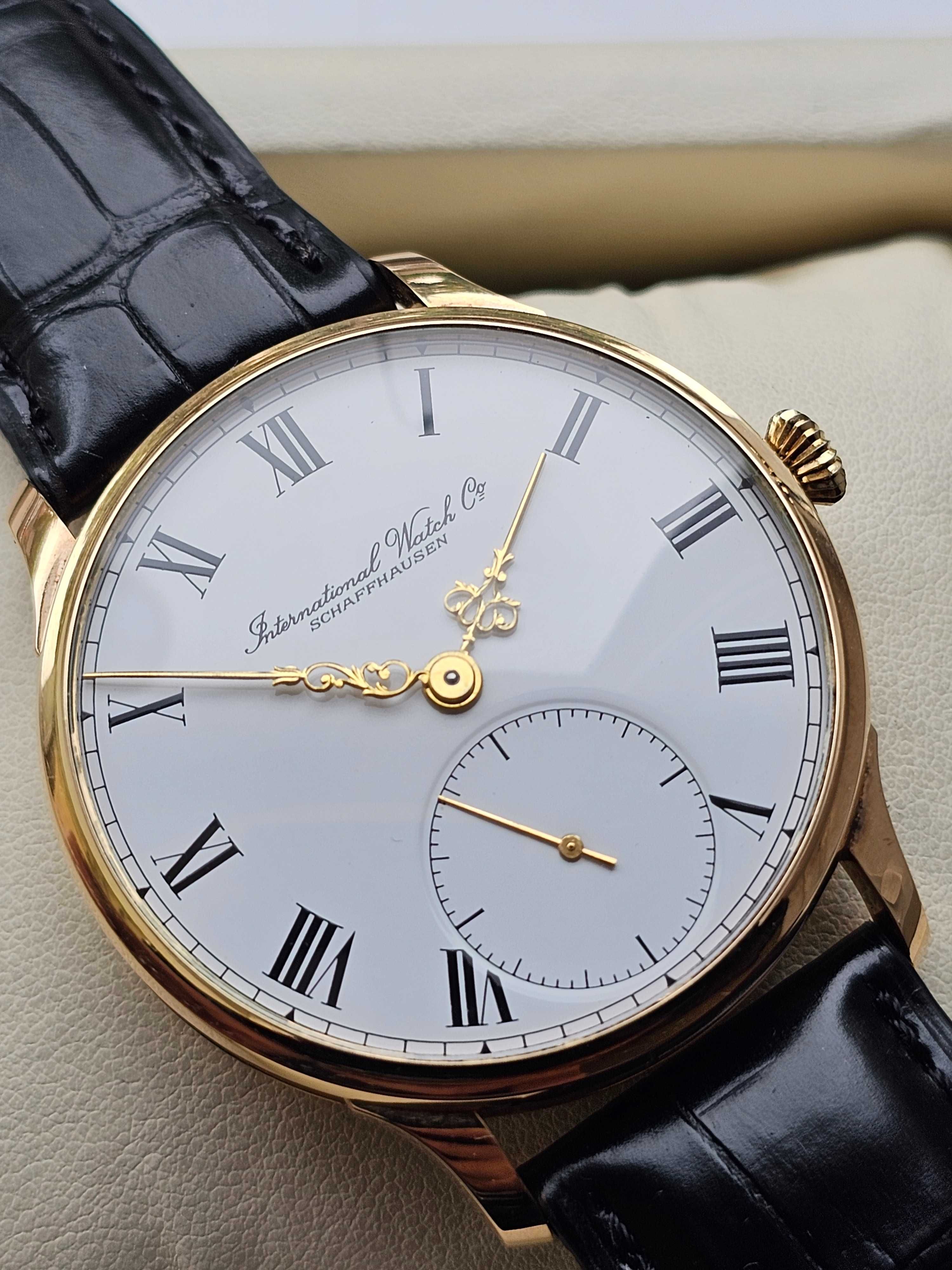 Złoty IWC Schaffhausen lite złoto 14K pasówka