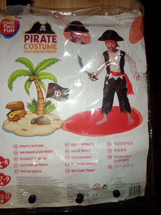 Strój Pirata + gratis strój Batmana