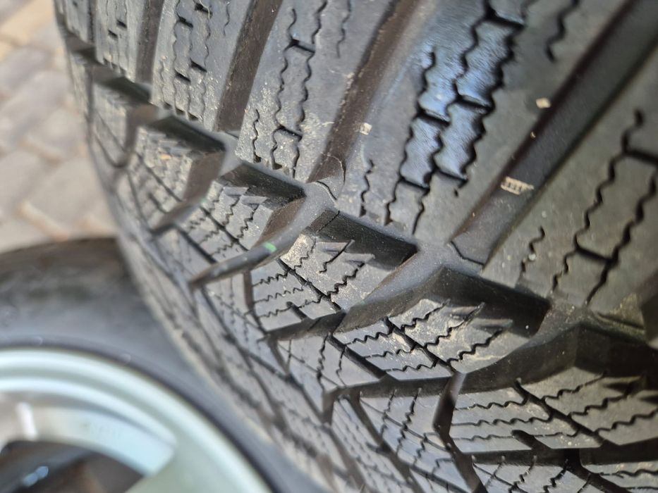 Koła VW Skoda Aud Seati 16 5x112 et 35 Nowe opony 205/55/16 Dunlop