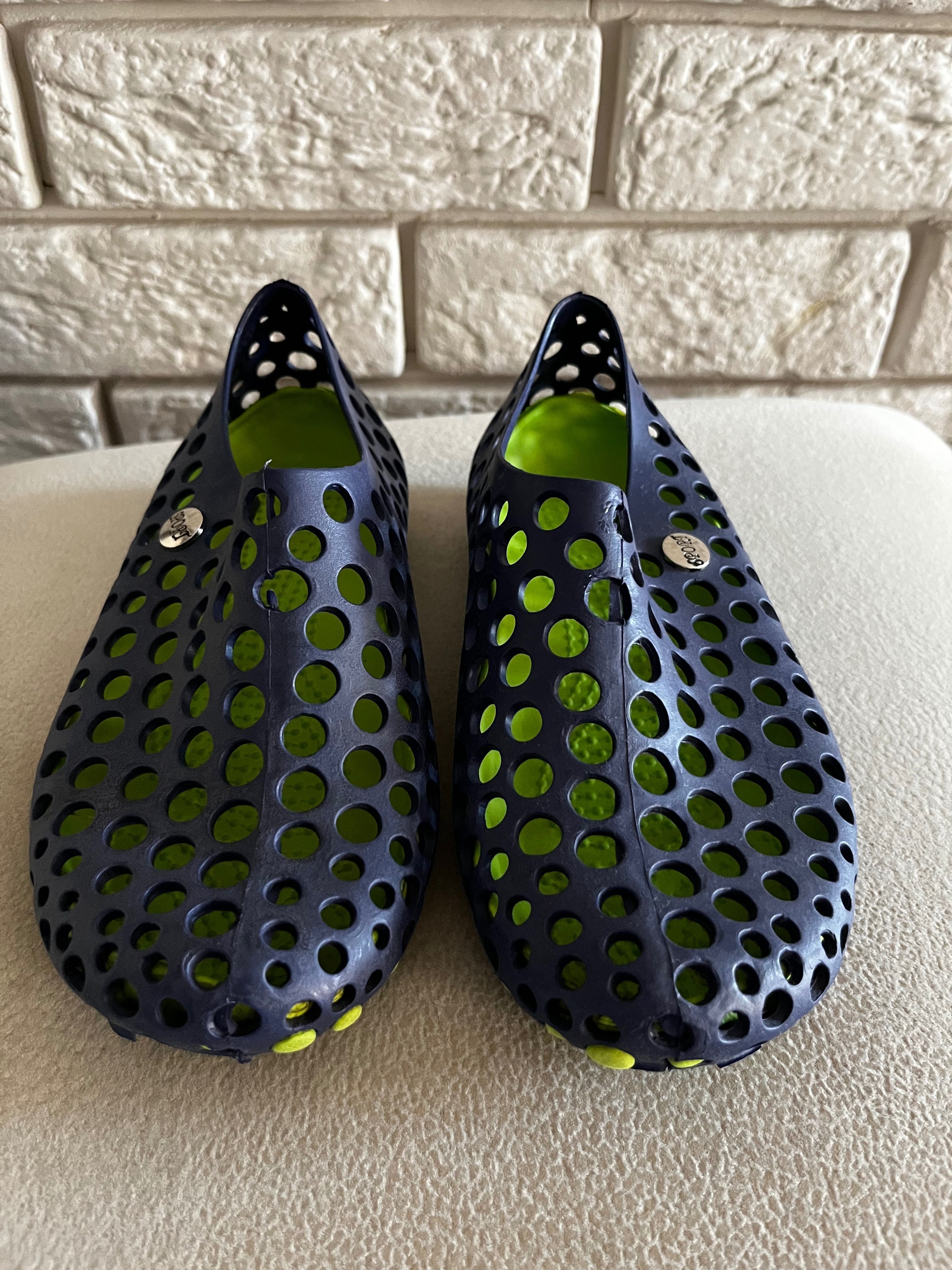 Buty do wody dziecięce