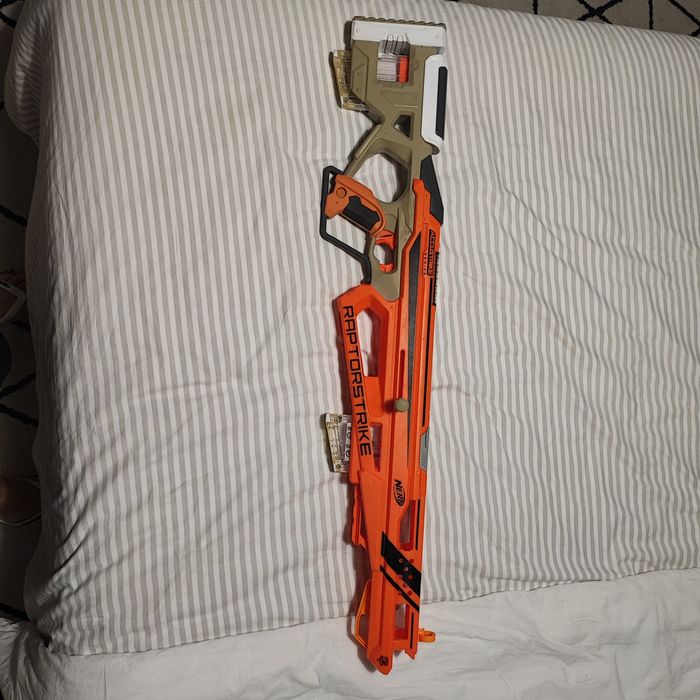 nerf n-strike elite accustrike raptorstrike