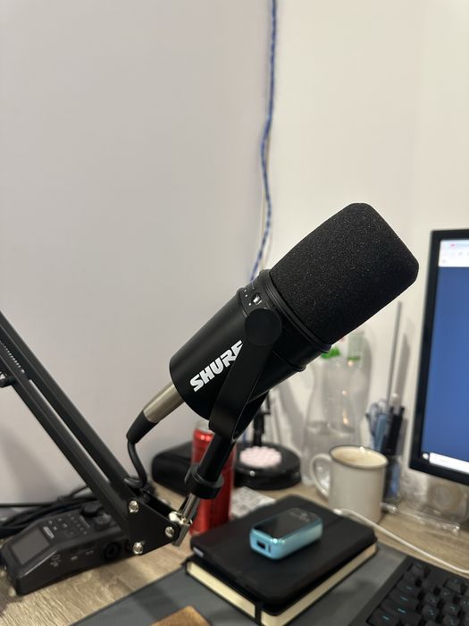 Студійний мікрофон Shure MV7