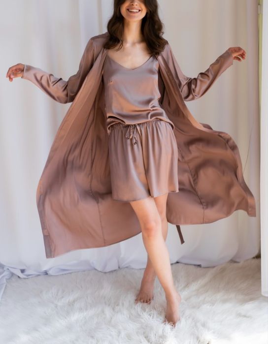 Готові паперові лекала халата, викрійка