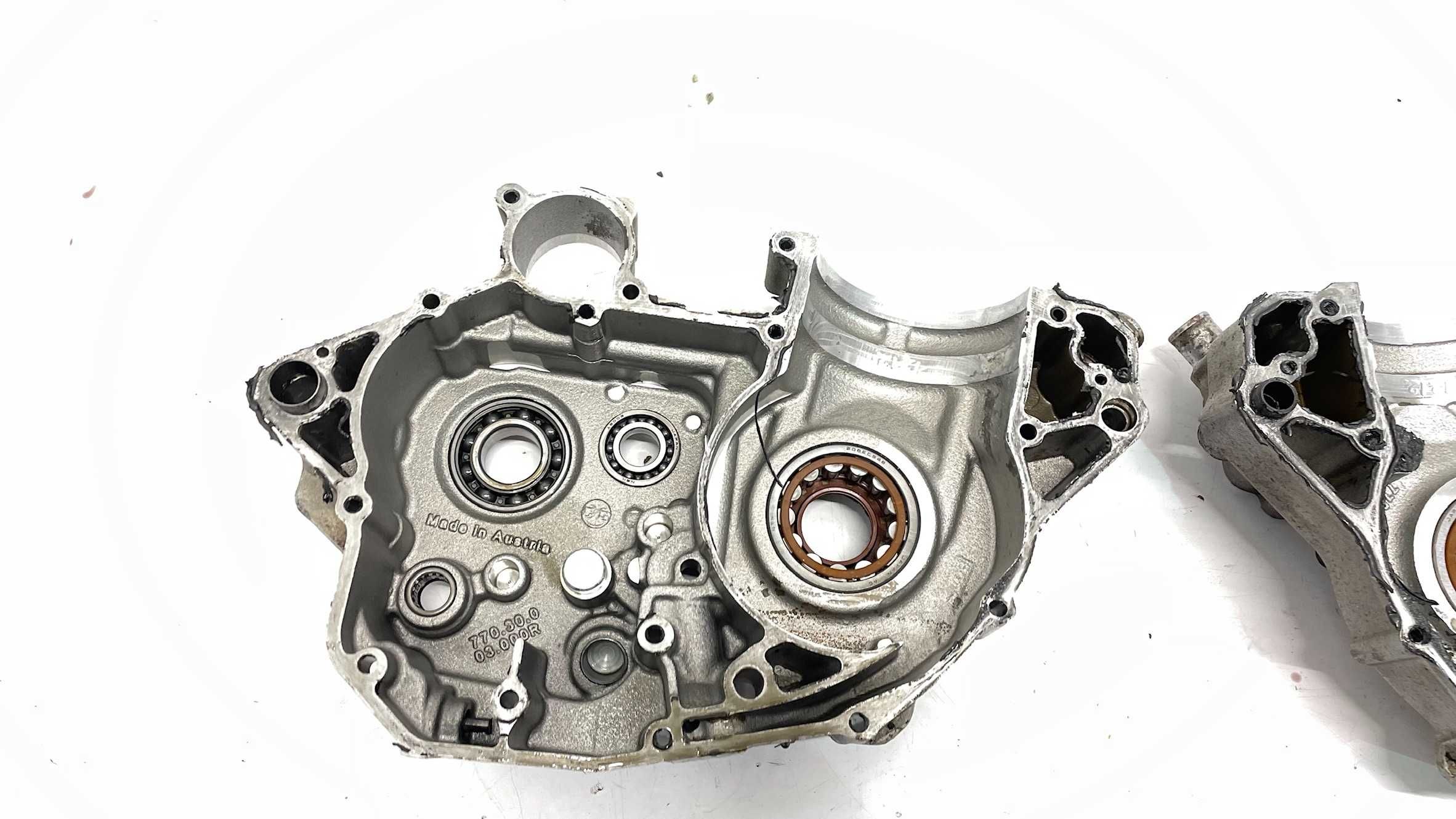 Ktm 250 sxf 04do11 Kartery blok połówki bypass ok Części