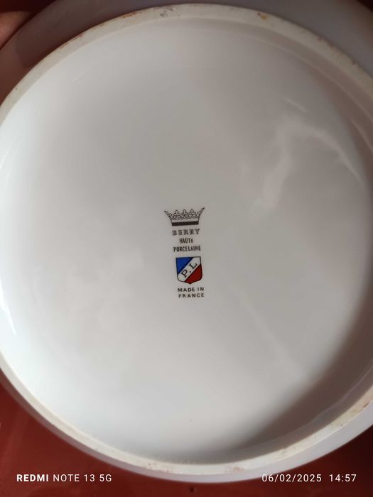 Conjunto loiça de mesa - prato e terrina