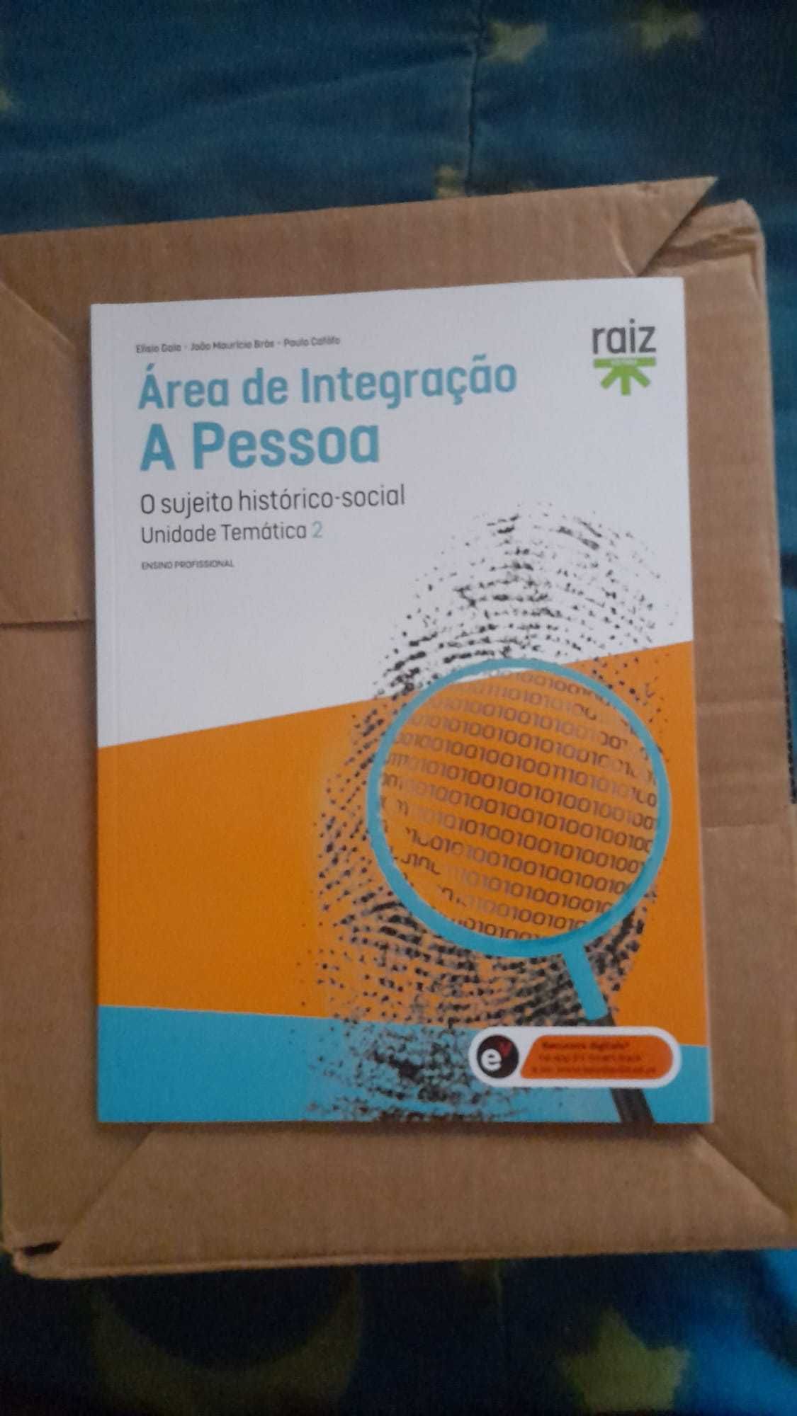 Área de Integração 2 - A Pessoa - Ensino Profissional (Raiz Editora)