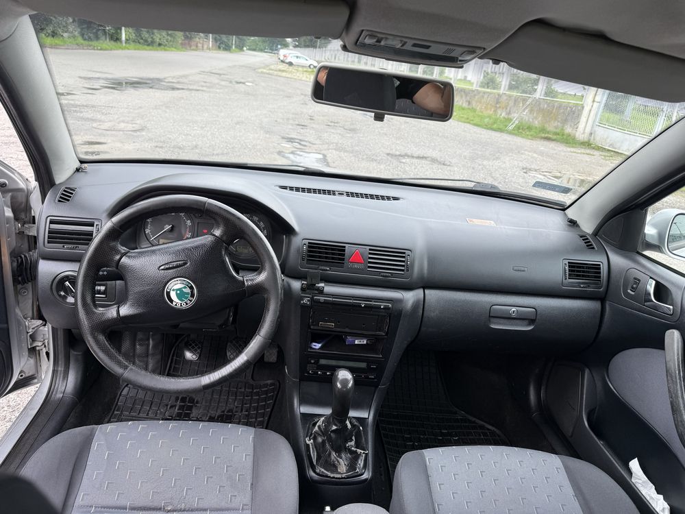 Skoda octavia 1.6 lpg klima 2007r silnik po remoncie dlugie oplaty !