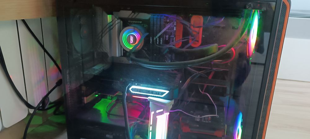 Komputer - Intel Core i7 12700F Geforce RTX 4070 64 GB ram