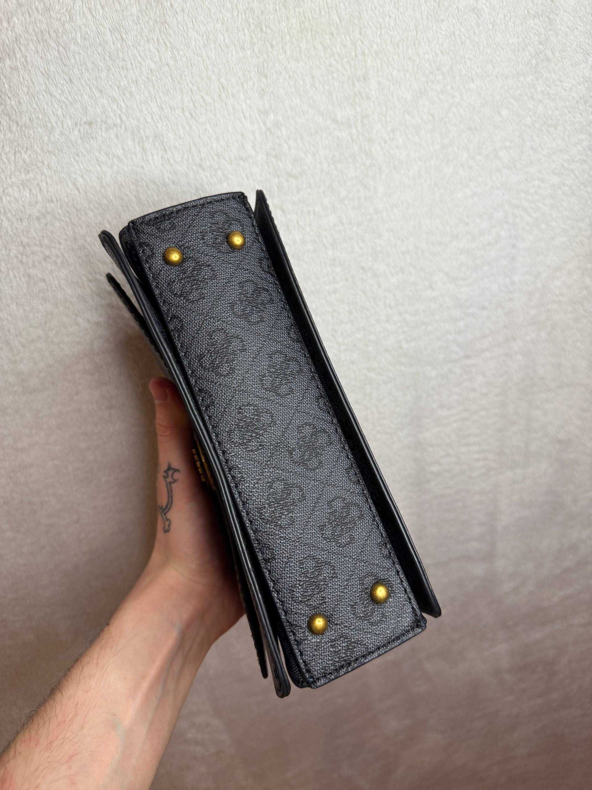 Guess crossbody flap alexie