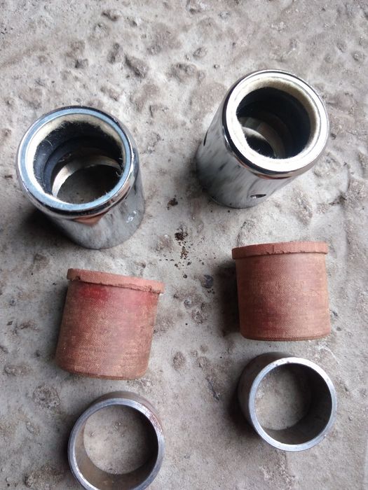 Поршні на мото Иж - Юпітер, та Минск