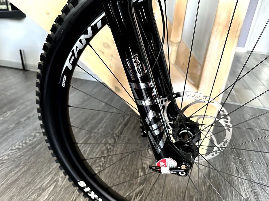 Rower elektryczny WHEELER E-HORNET 50cm XL