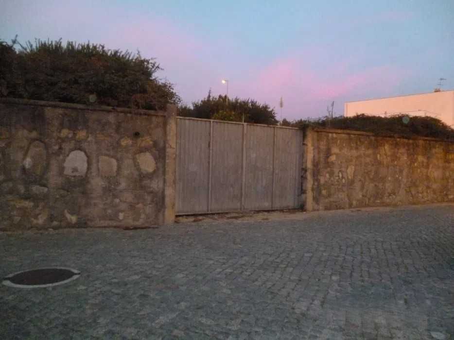 Terreno- para moradia de luxo - V. Conde