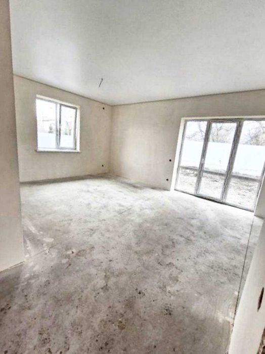 Продаж Будинку 80 кв.м під чистову обробку на 4 сотках-поруч школа