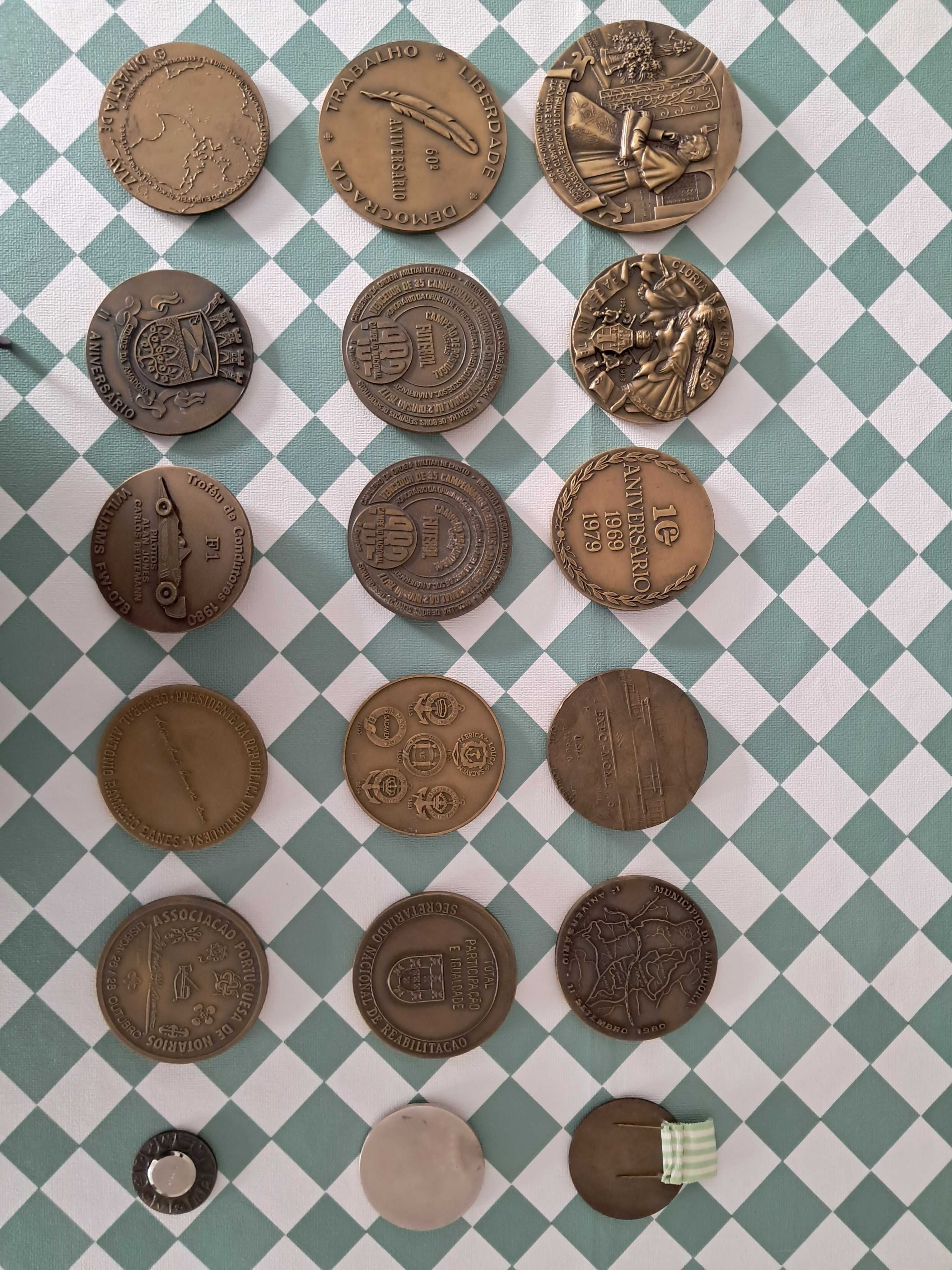 Medalhas Comemorativas Várias