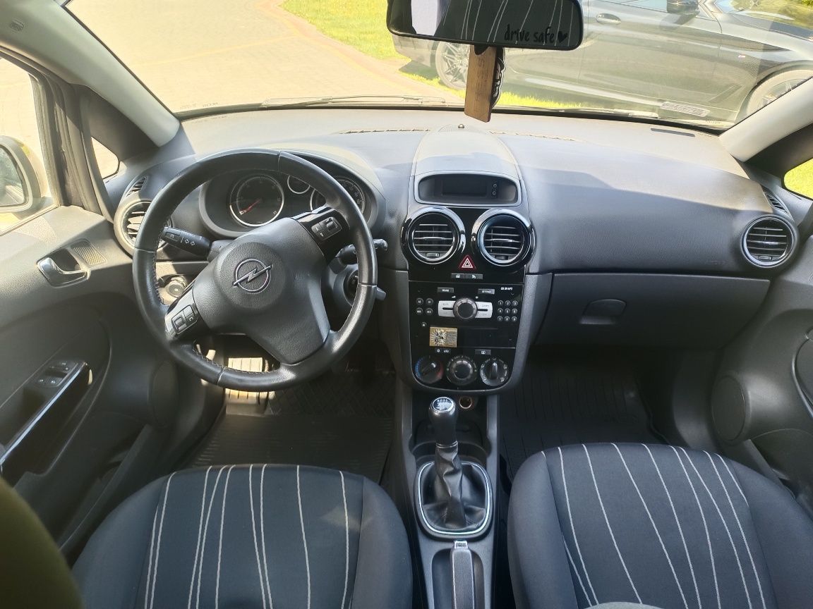 Opel corsa D 2010r 1,3 Eco flex