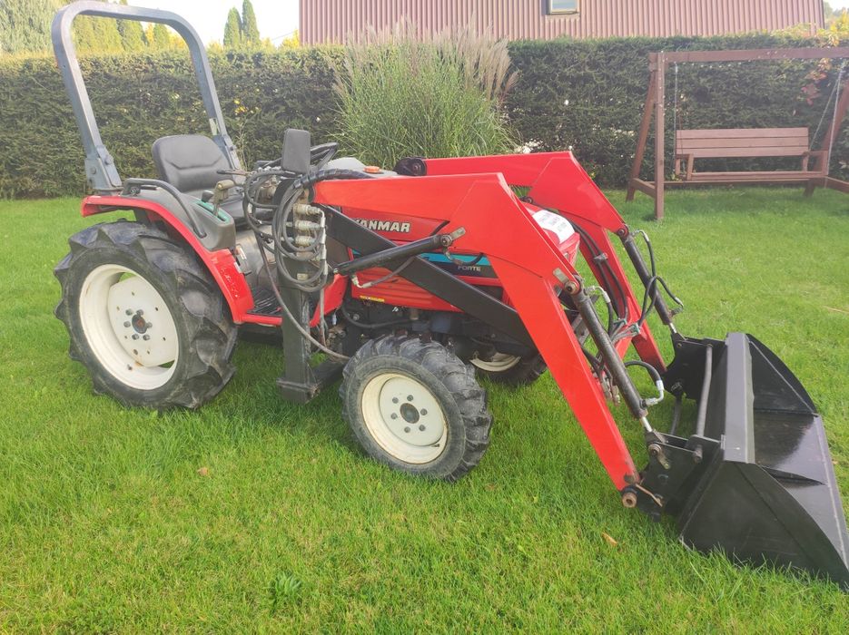Traktorek ogrodowy yanmar f200/af24 ładowacz czołowy tur