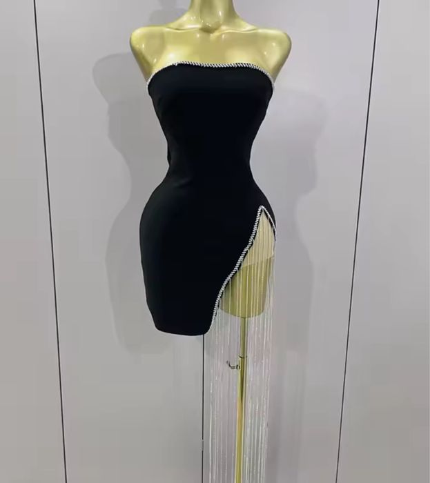 Продаж суконь для фотосесій та вечірні сукні