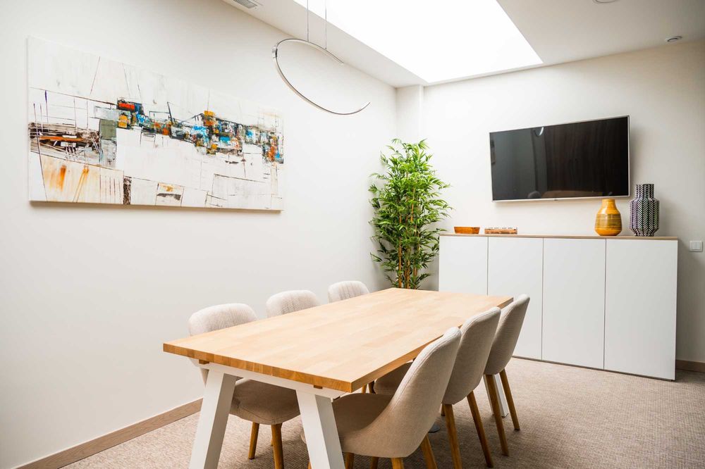 Arrendamento de escritório na Avenida da República, 181