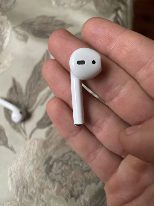 Оригінальні навушники AirPods 2 покоління + чехол у подарунок