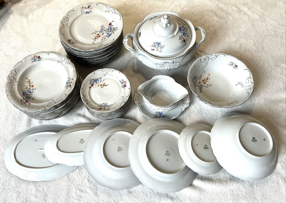 Nowa porcelana walbrzyska PRL na 12 osób