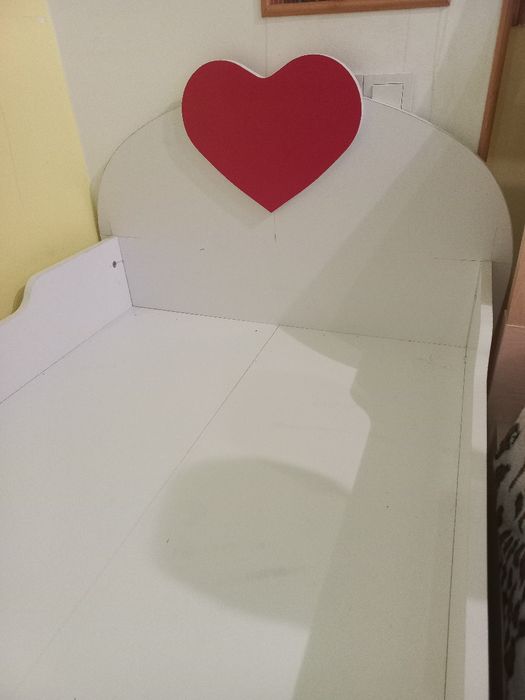 Ліжко для дівчинки, одинарне