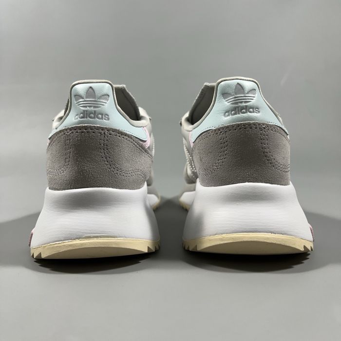 Жіночі кросівки Adidas Retropy F2 W GW9405