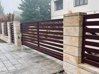 Brama przesuwna palisadowa 3 x 1,2 m ze słupami, Ogrodzenia palisadowe