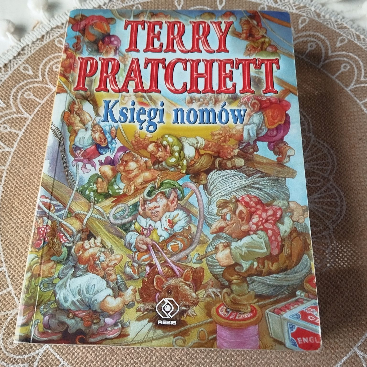 Księgi nomów Terry Pratchett
