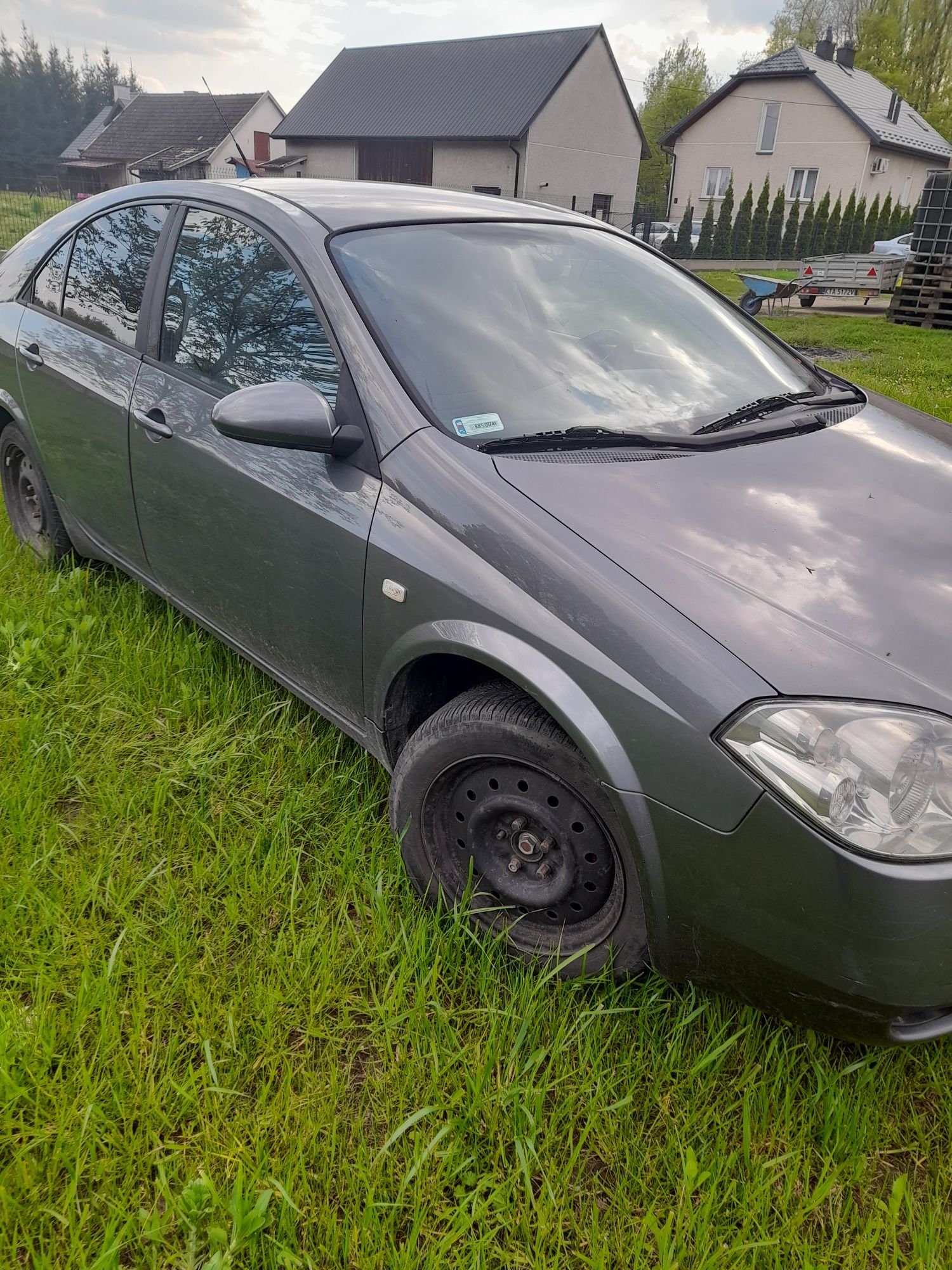 Nissan primera p12 z gazem