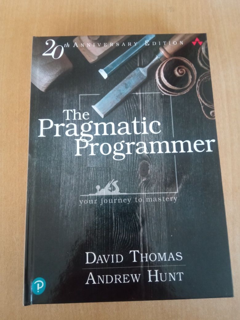 Тверда обкладинка The Pragmatic Programmer: your journey to mastery 2n