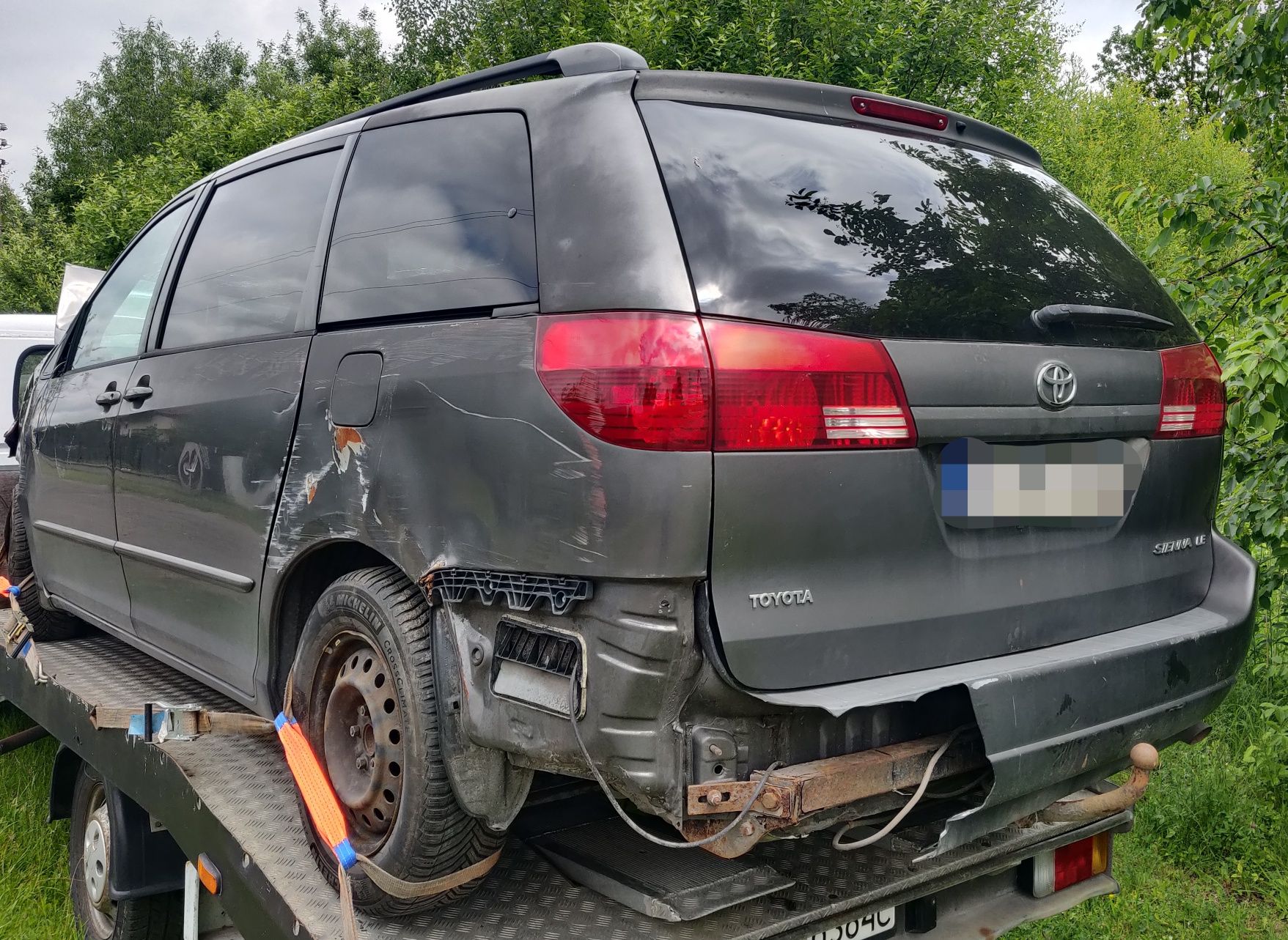Toyota Sienna silnik skrzynia automatyczna drzwi klapa szyba tapicerka