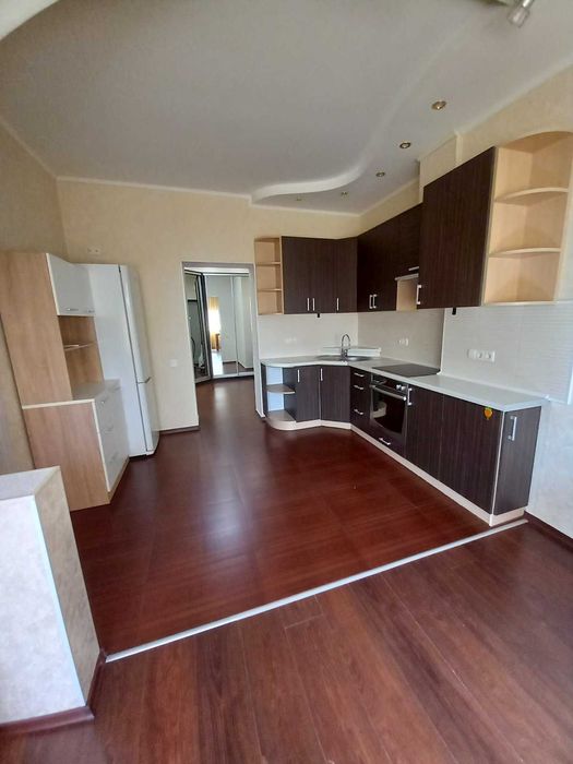 Двокімнатна квартира близько до центру міста та залізничного вокзалу.