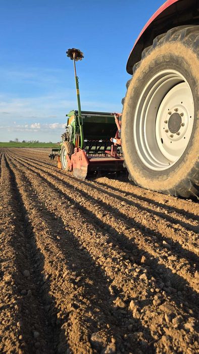 usługi rolnicze, siew, uprawa, głęboszowanie, orka, uprawa bezorkowa