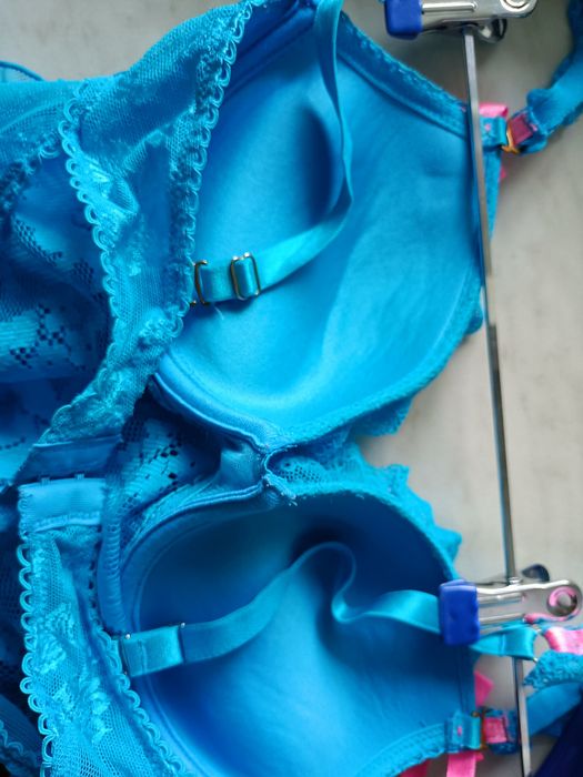 Комплект еротичної білизни.