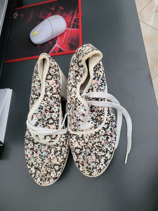 Тканеві ботінки ботильони