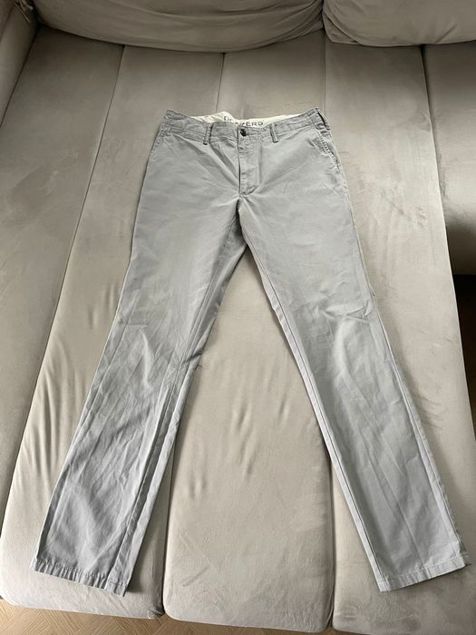 Męskie spodnie chino marki Dockers rozm 31x32