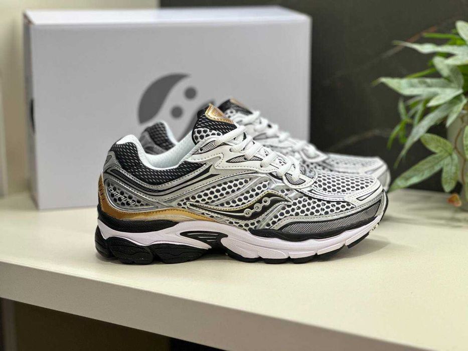НОВИНКА! Saucony Progrid Omni 9 чоловічі кросівки яскраві стильні