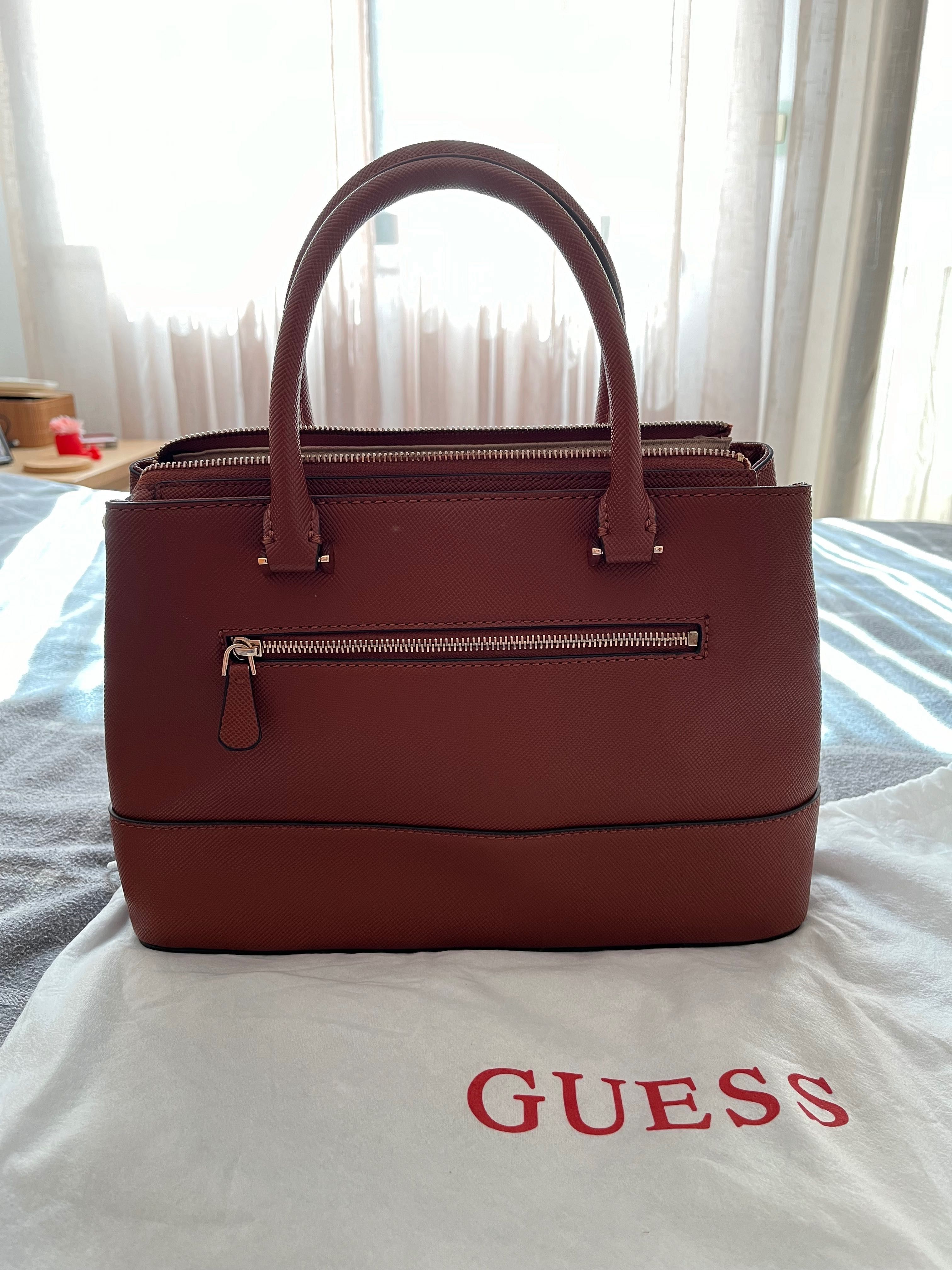 Mala Shopper Guess