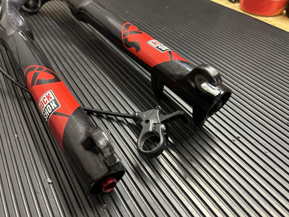 Amortyzator rock shox sid 26