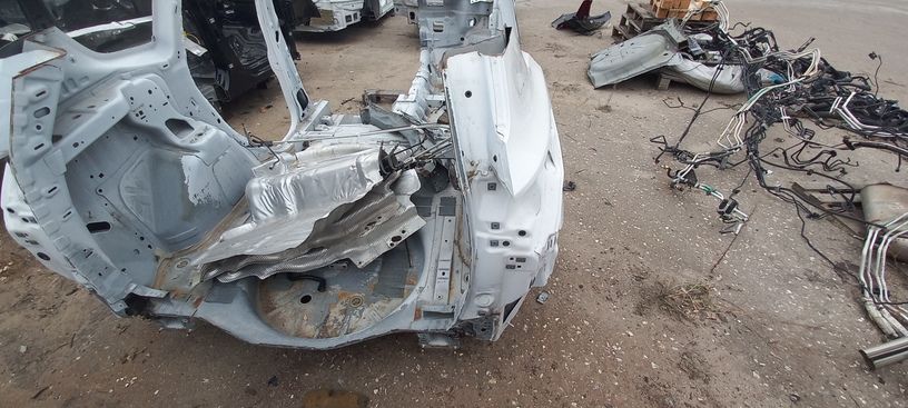 Четверть задняя правая FORD ESCAPE MK3 13-19 GJ5Z7827840A