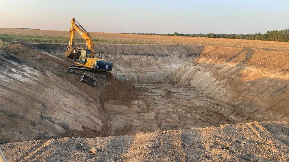 Аренда спецтехники + Полтава экскаватор гусеничный оренда екскаватора
