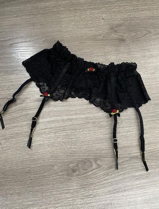 Вінтажний пояс до панчіх для чулок чорний мереживний корсет