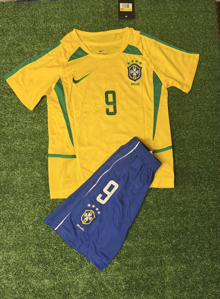 Equipamentos criança de todos os clubes