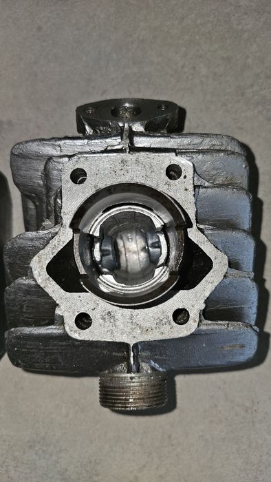 Fabrycznie nowy cylinder tłok głowica Romet Motorynka Ogar Kadet ZMD