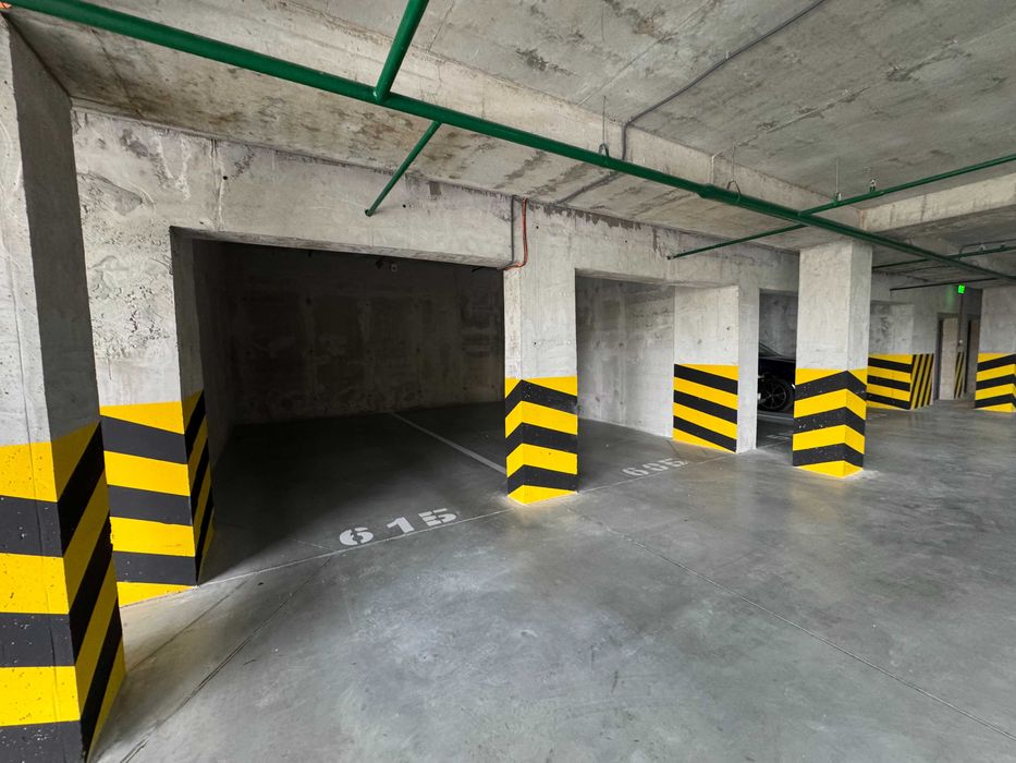 Продам паркомісце Жк Нова Англія, Максимовича